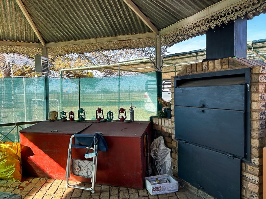4 Bedroom Property for Sale in Potchefstroom Rural North West